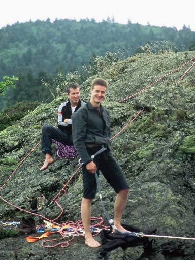 [thumbnail of Picture 12]