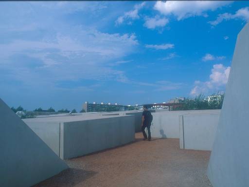 [thumbnail of Picture 4]